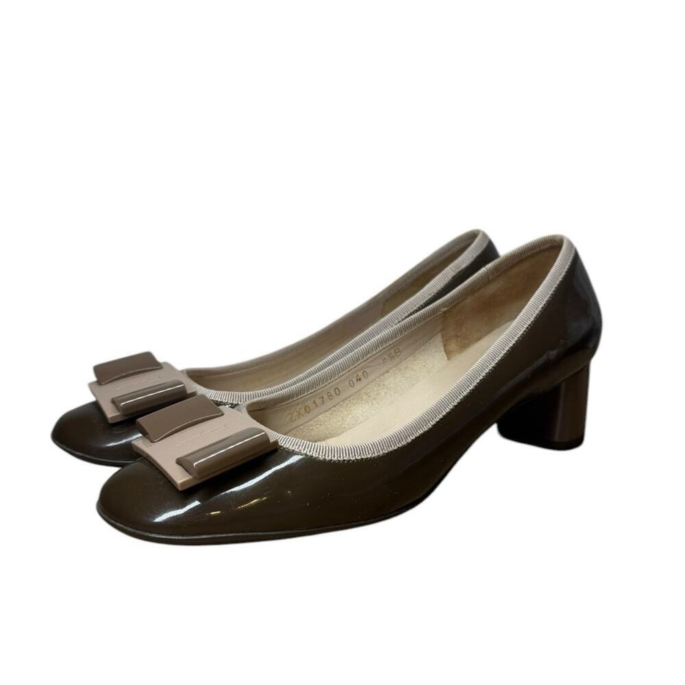 Ferragamo My Flair Patent Leather Pump Heels Size 6.5